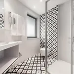Отель Ikonik Лиссабон