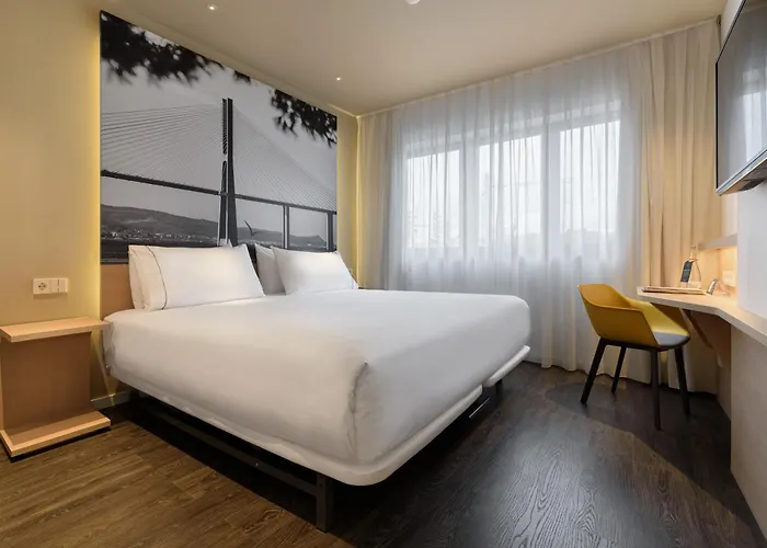 Ikonik Hotel 3*